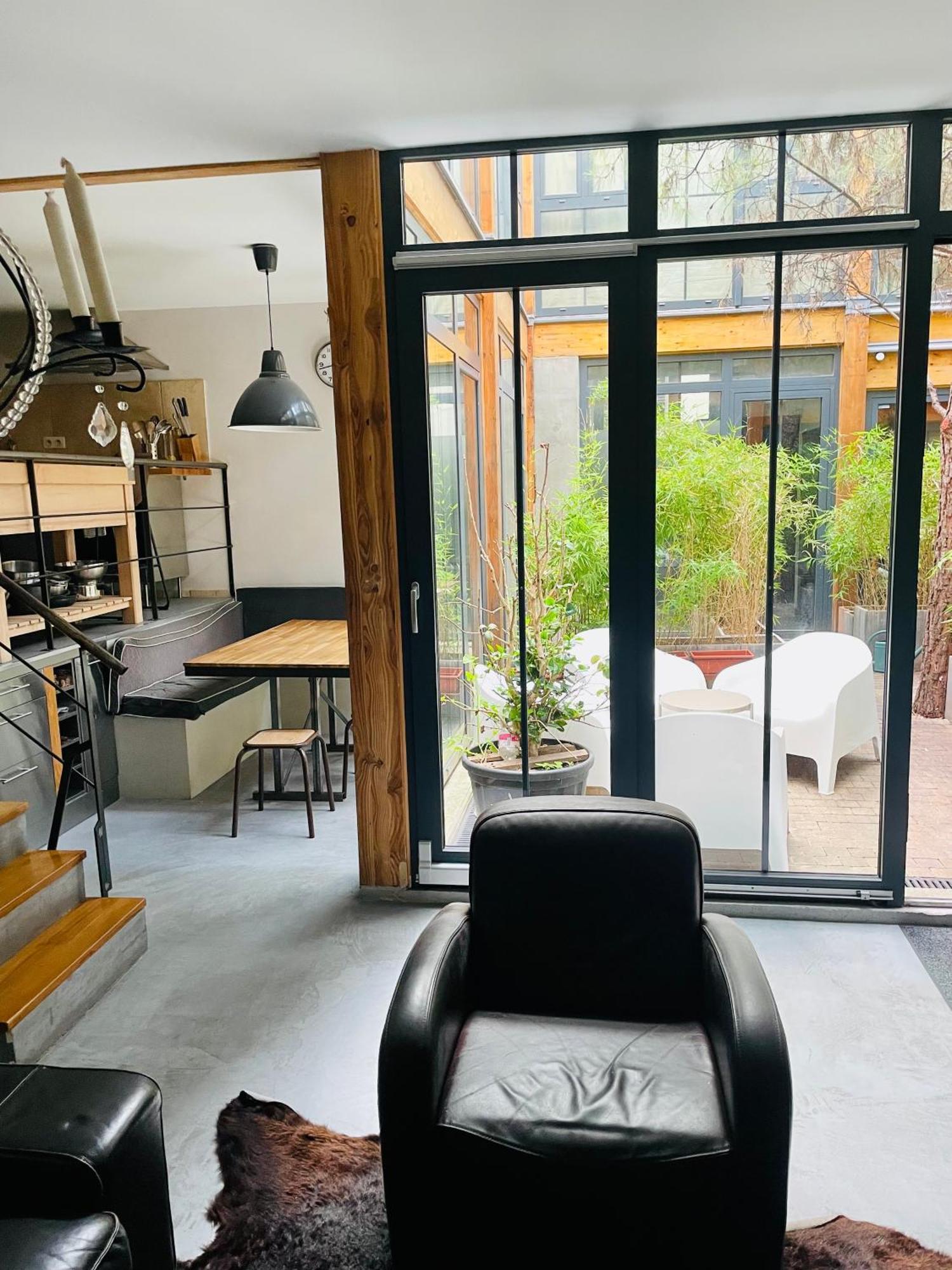 פריז Magnifique Loft Appartement Chalet Climatise Buttes Chaumont מראה חיצוני תמונה